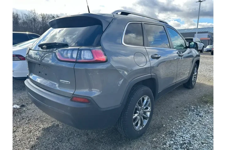 Jeep Cherokee 2019 4x4 Latit image 3