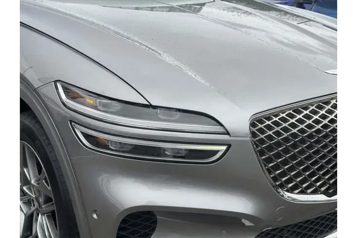 $38541 : Genesis GV70 2023 AWD 2.5T S image 10