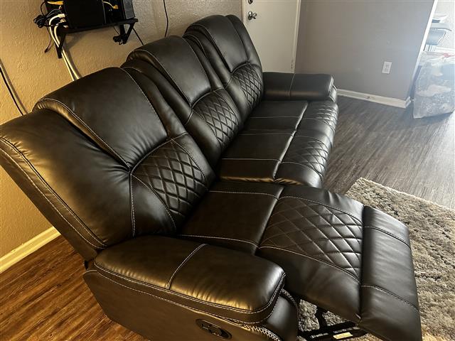 $800 : armchair image 2