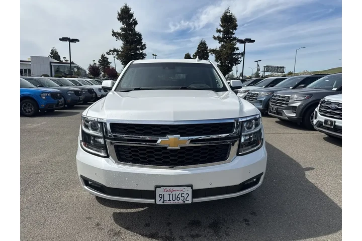$22950 : Chevrolet Suburban 2018 4x4 image 3