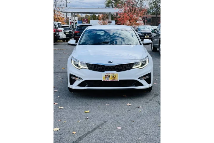 $12500 : 2019 Optima LX image 4