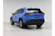 $26998 : Toyota RAV4 2021 XLE Premium thumbnail