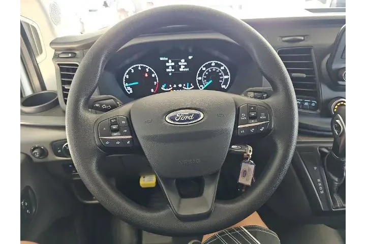 $39999 : Ford Transit 2025 150 3dr SW image 10