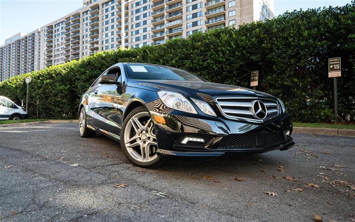 $15000 : 2011 MERCEDES-BENZ E-CLASS image 2