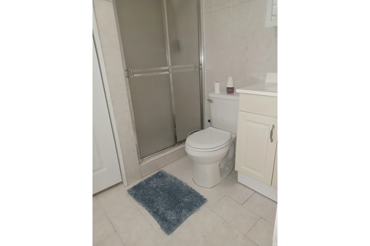 $1600 : Renta de efficiency image 4