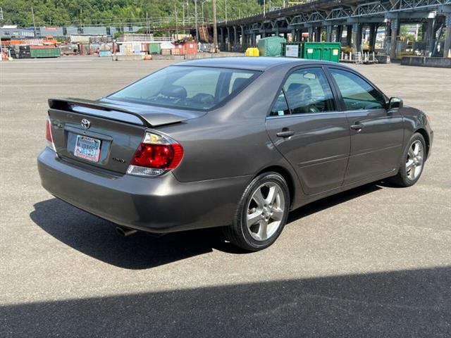 $9988 : 2006 Camry SE V6 image 7