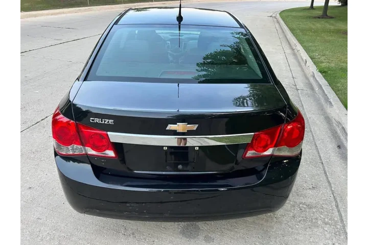 $4497 : 2012 Cruze LS image 6