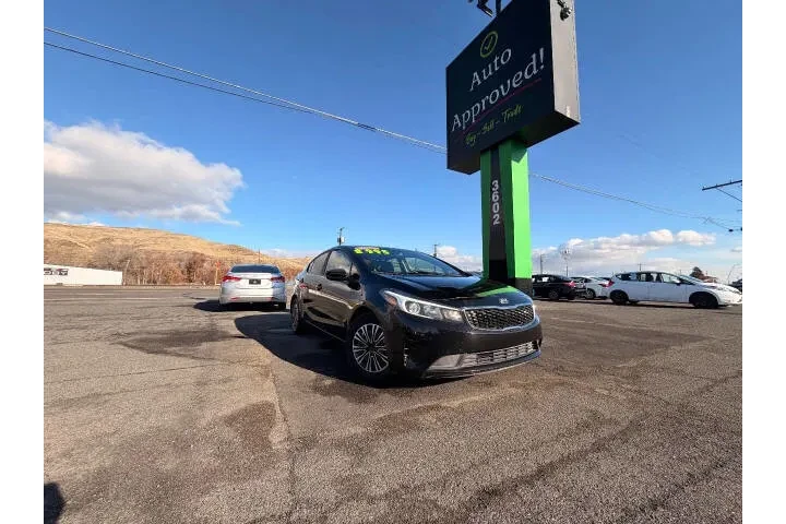 $7995 : 2017 Forte LX image 3
