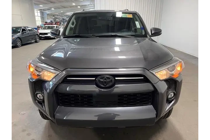 $36985 : Toyota 4Runner 2023 4x2 SR5 image 8