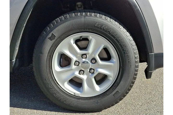 $12995 : Jeep Grand Cherokee 2016 4x4 image 9