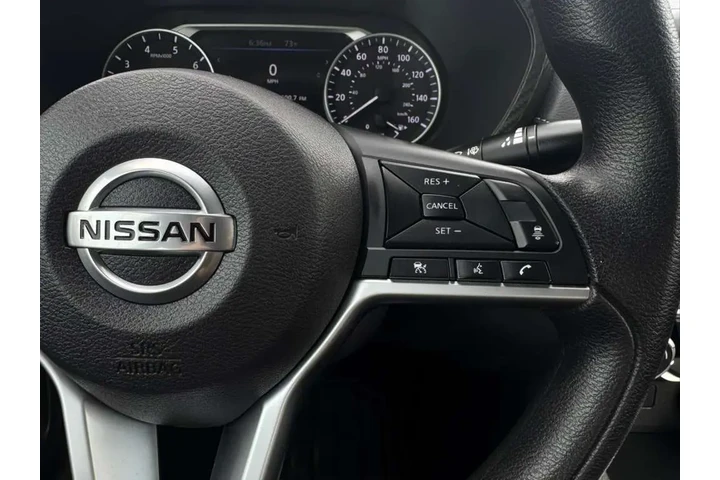 2023 Sentra SV image 10