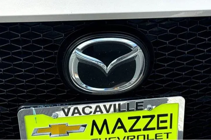 $19638 : Mazda Mazda3 Hatchback 2024 image 7