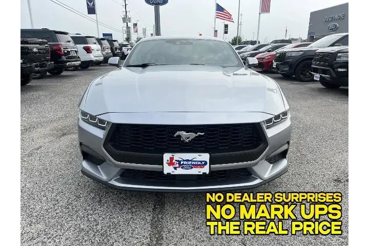 $30981 : Ford Mustang 2024 EcoBoost 2 image 7