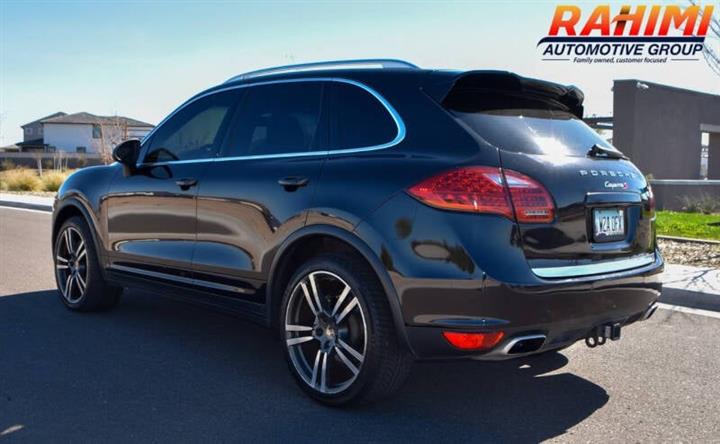 $14977 : 2012 Cayenne S image 7