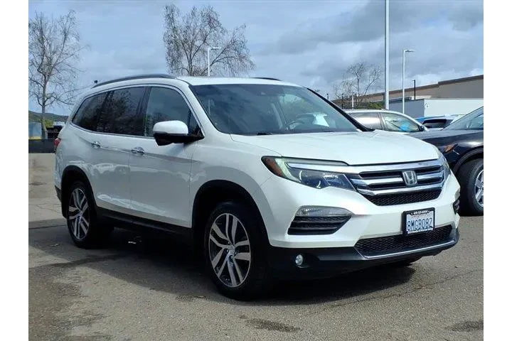 $18585 : Honda Pilot 2018 Touring 4dr image 3