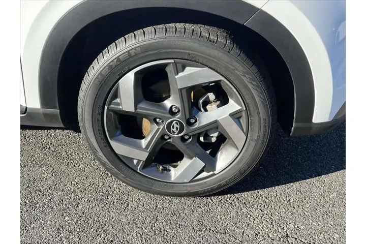 $19998 : Hyundai VENUE 2024 Limited 4 image 8