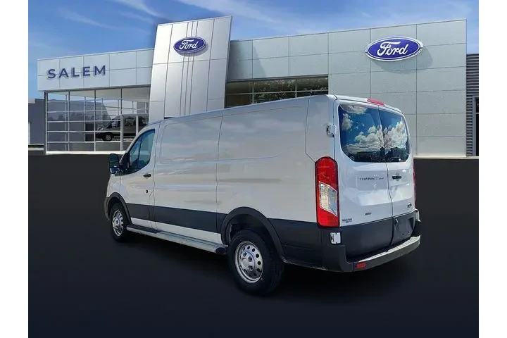 $37995 : Ford Transit 2023 AWD 250 3d image 4