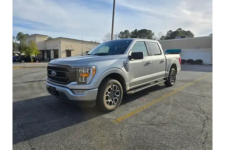 $39950 : Ford F-150 2023 4x2 XLT 4dr image 1