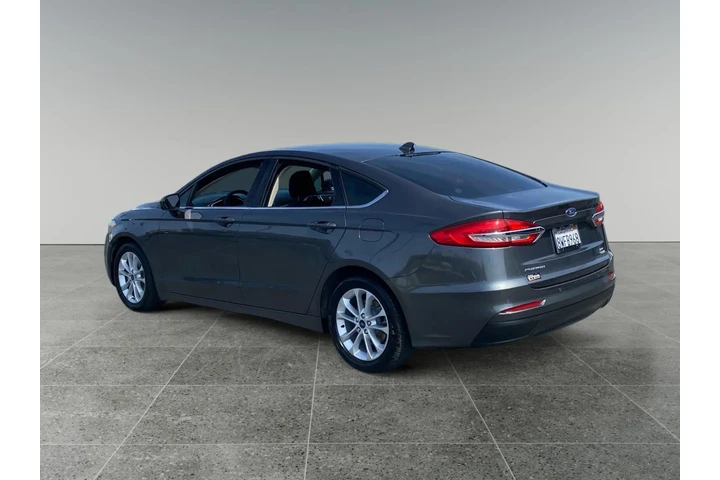$21344 : Ford Fusion 2020 SE 4dr Seda image 3