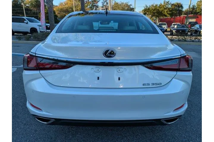 $37988 : Lexus ES 350 2023 4dr Sedan image 5