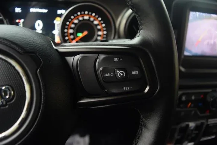 $19500 : Jeep Wrangler Unlimited 2018 image 5