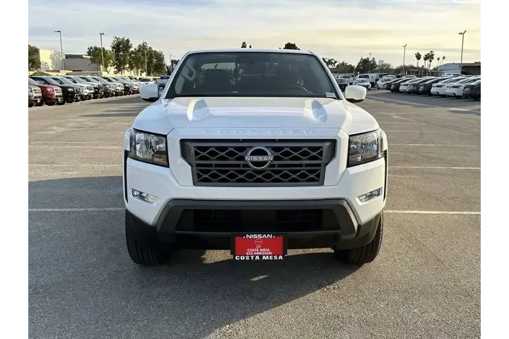 $34695 : Nissan Frontier 2024 4x2 S 4 image 8