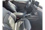$18436 : Ford Escape 2022 SEL 4dr SUV thumbnail