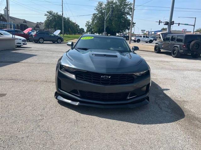 $23900 : 2020 Camaro LS image 3