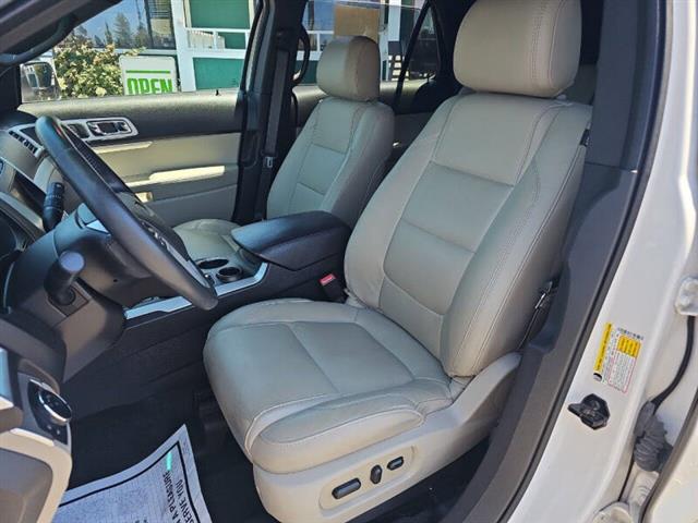 $15995 : 2015 Explorer XLT image 8