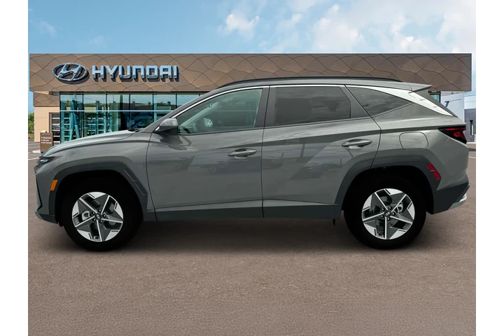 $26990 : Hyundai TUCSON 2025 SEL 4dr image 3