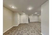 $900 : Charming 3-bedroom home thumbnail