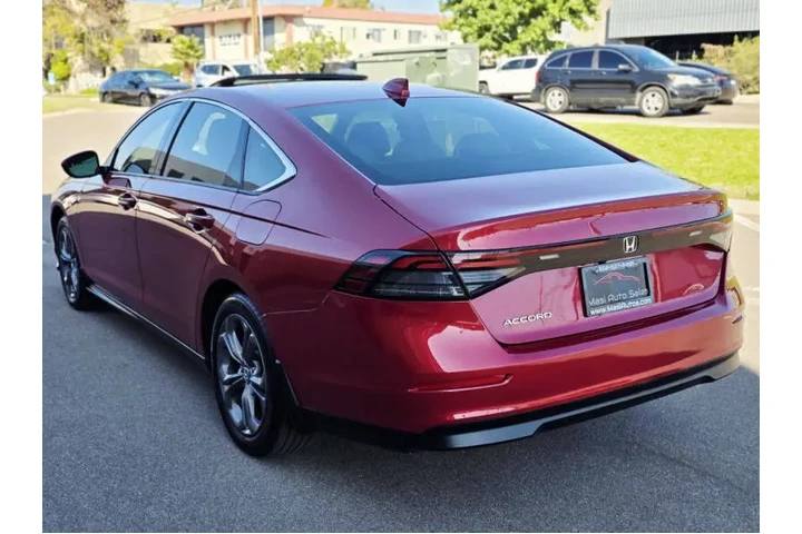 $20950 : 2024 Accord EX image 4