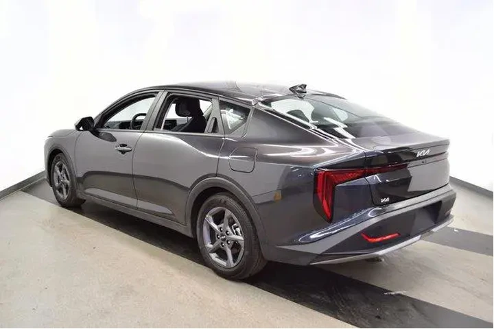 $21694 : Kia K4 2025 LXS 4dr Sedan image 5