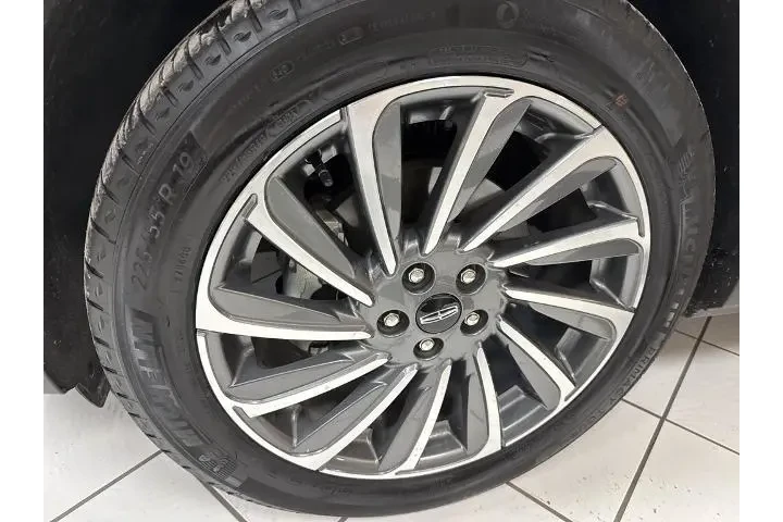 $37000 : Lincoln Corsair 2023 AWD Res image 5