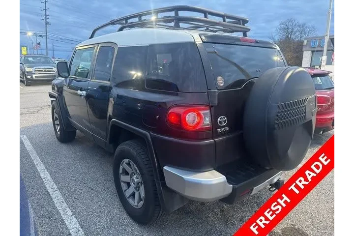 $23487 : Toyota FJ Cruiser 2014 4x4 4 image 6