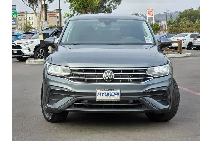 $22995 : Volkswagen Tiguan 2024 SE 4d image 3