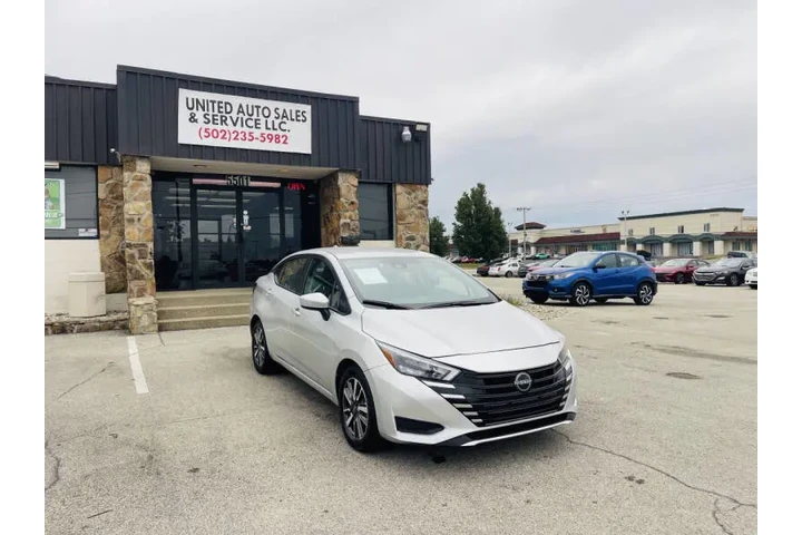 $15850 : 2025 Versa SV image 9