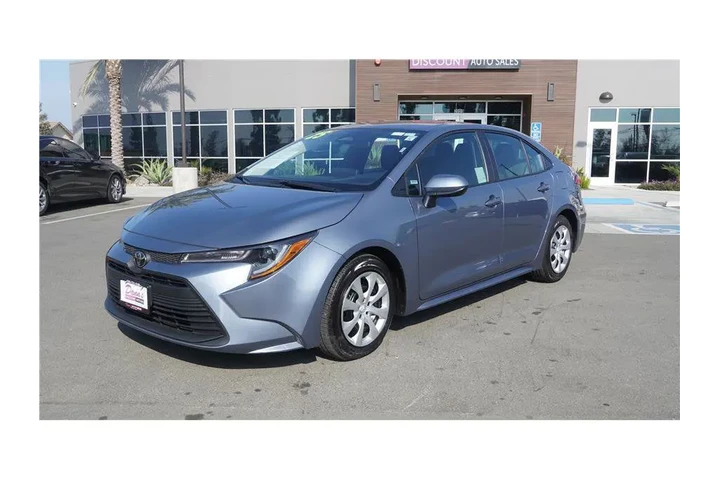 $23984 : 2025 Corolla LE image 2