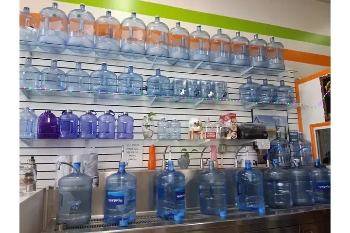 $110000 : TIENDA DE AGUA JUGOS VITAMINAS image 9