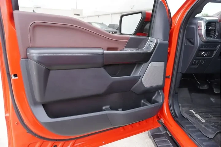 $38725 : Ford F-150 2021 4x4 Platinum image 8