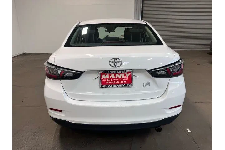 $14922 : Toyota Yaris iA 2017 4dr Sed image 4