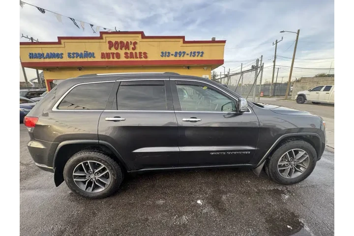 $17995 : 2018 Grand Cherokee Limited image 4