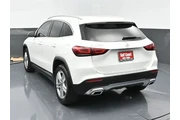 $23791 : Mercedes-Benz GLA 2021 GLA 2 thumbnail