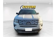 $17888 : Ford Explorer 2019 AWD XLT 4 thumbnail