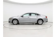 $20998 : Chevrolet Malibu 2023 LT 4dr thumbnail