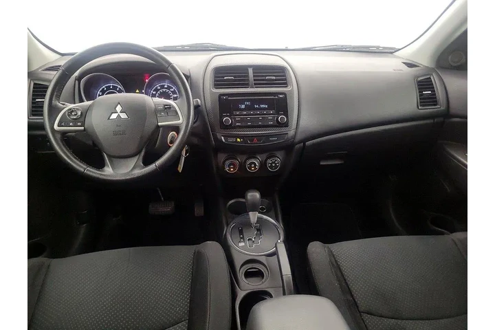 $13599 : Mitsubishi Outlander Sport 2 image 9