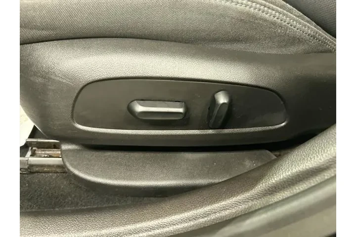 $12971 : Chevrolet Cruze 2017 LT Auto image 10