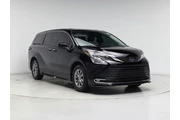 Toyota Sienna 2023 XLE 8-Pas