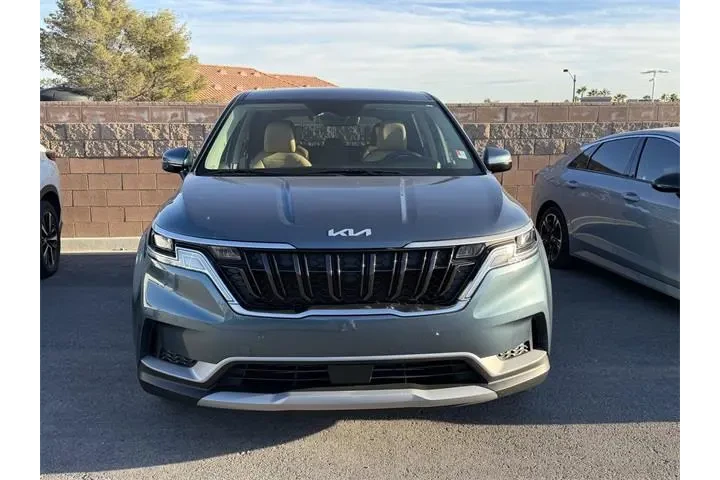 $31588 : Kia Carnival 2023 EX 4dr Min image 5