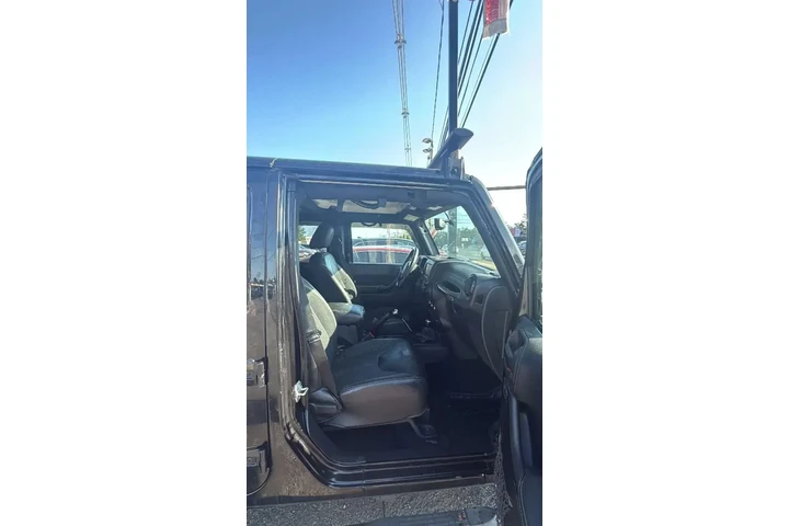 $10667 : Jeep Wrangler Unlimited 2016 image 6